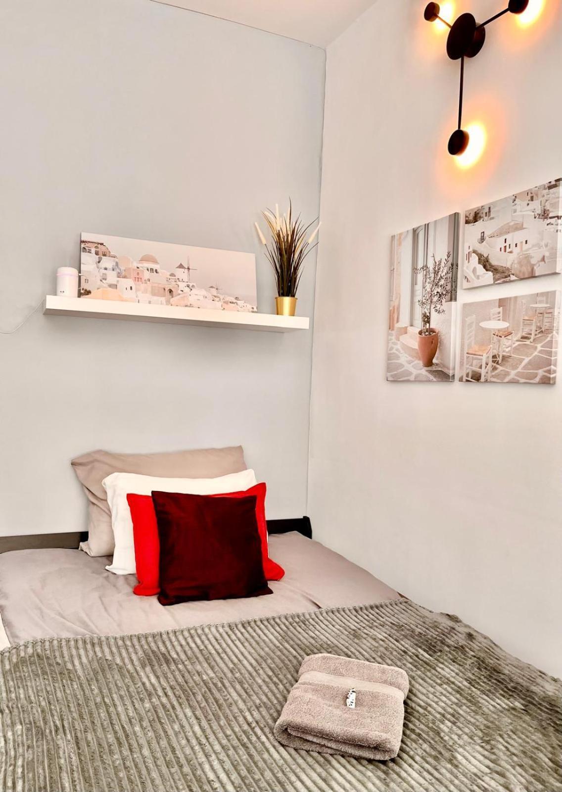 Super 1 Bed Room Condo In Warszawa Center Kültér fotó