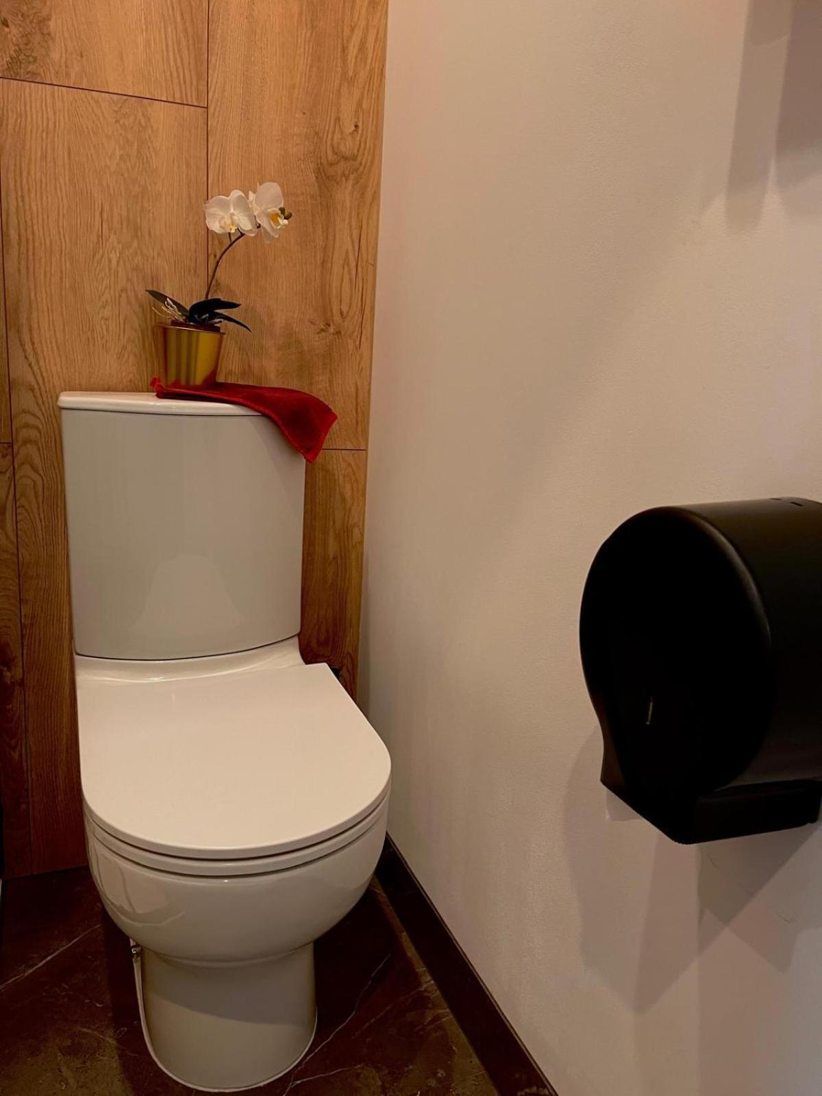 Super 1 Bed Room Condo In Warszawa Center Kültér fotó