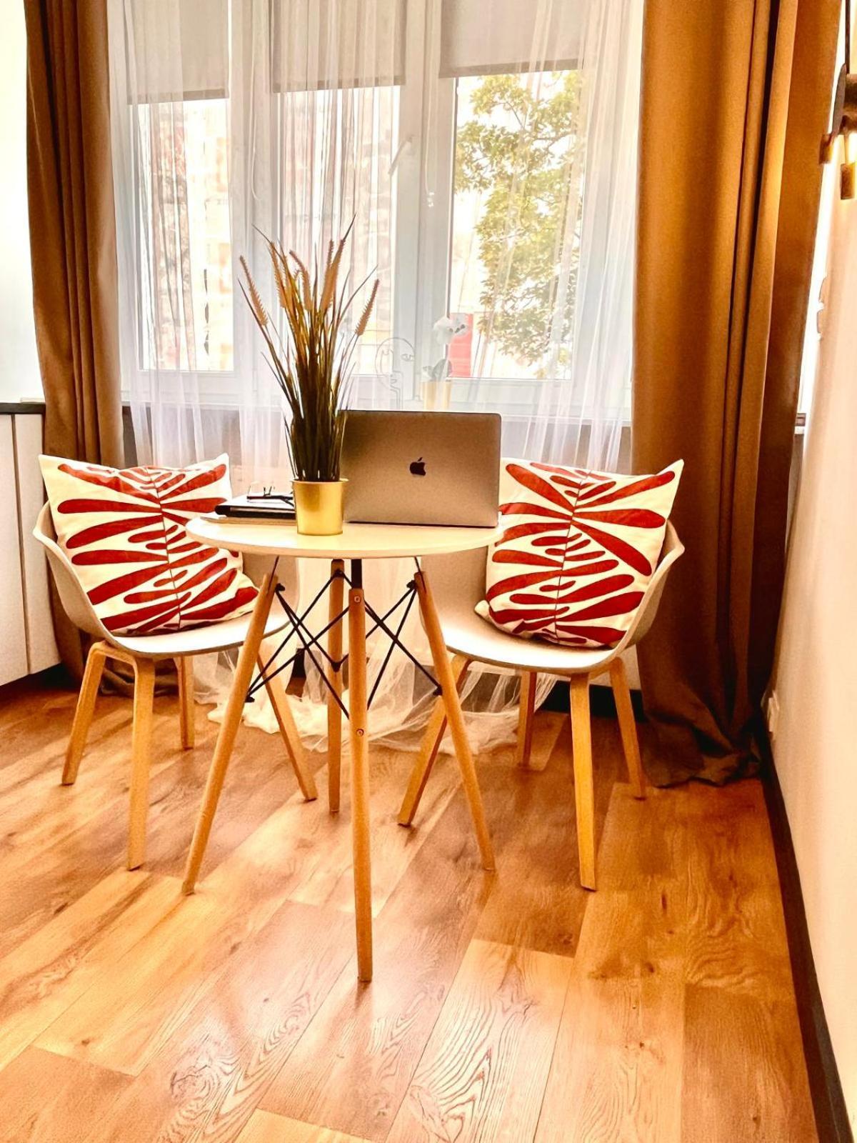 Super 1 Bed Room Condo In Warszawa Center Kültér fotó